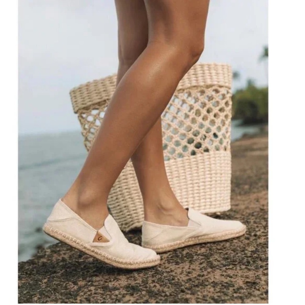 OluKai Kaula Pa'a Kapa Convertible Espadrille Tan Beige Womens Sz 10 Shoes
